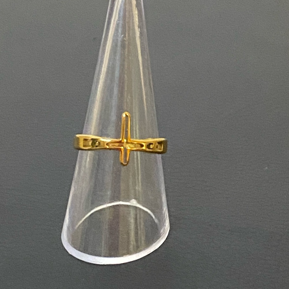 Stainless steel Gold Cross Ring sz 8